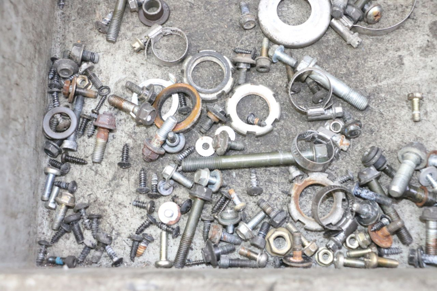 photo de SAC VITI BULLONE YAMAHA YP MAJESTY 125 (2007 - 2010) - Zoom sullo stato d'uso