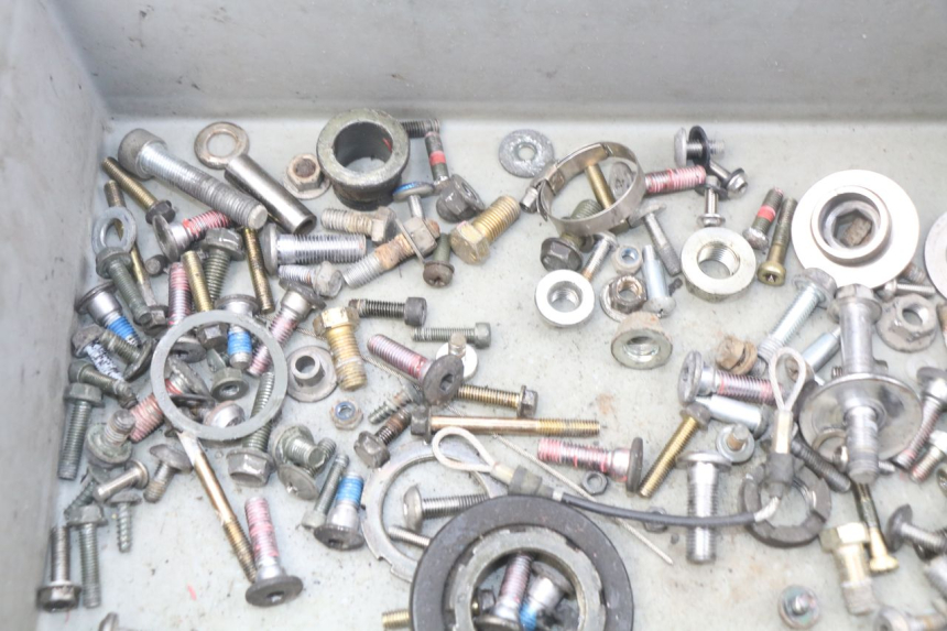 photo de SAC VITI BULLONE KAWASAKI Z S 750 (2003 - 2006) - Altra angolazione