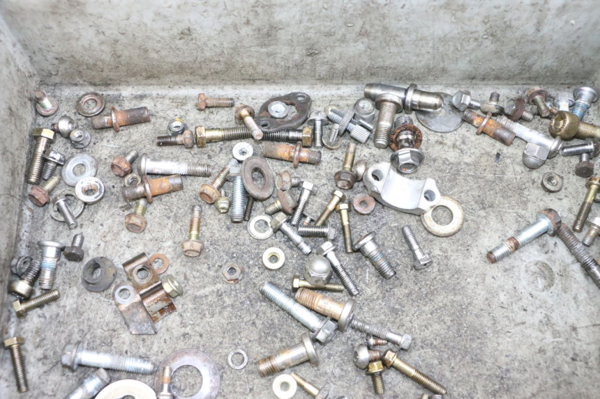 photo de VITI KYMCO ZING 125 (1997 - 2003) - Zoom sullo stato d'uso