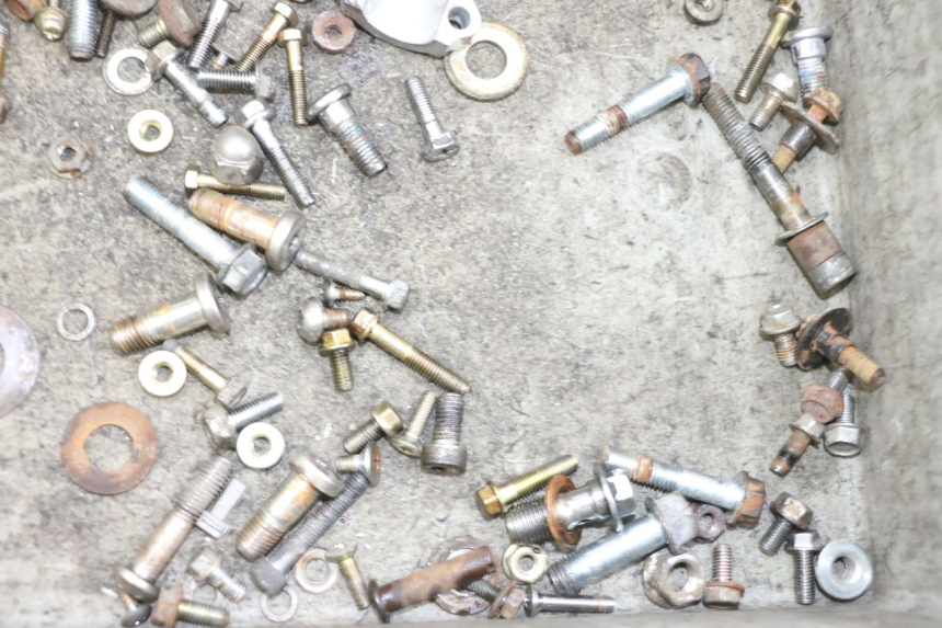 photo de VITI KYMCO ZING 125 (1997 - 2003) - Primo piano tecnico