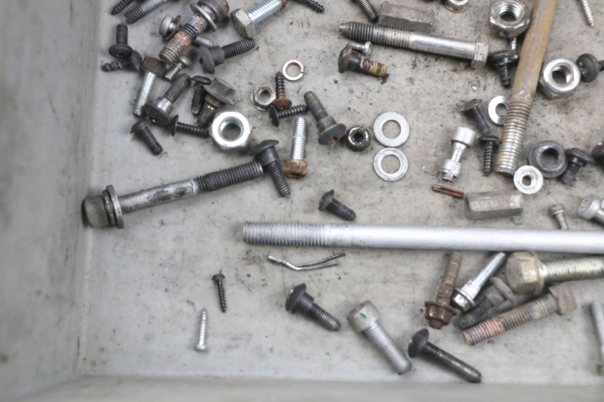 photo de SAC VITI BULLONI PIAGGIO ZIP 4T 50 (2018 - 2020) - Dettaglio del componente