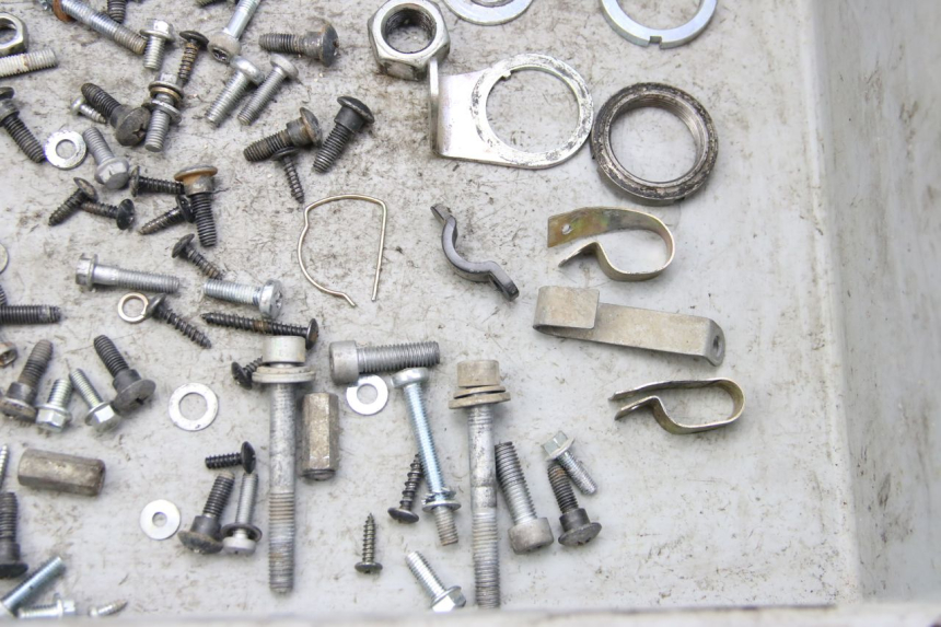 photo de SAC VITI BULLONI PIAGGIO ZIP 4T 50 (2018 - 2020) - Dettaglio del componente