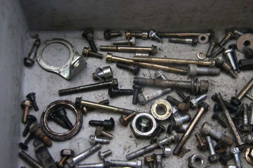 photo de SAC VITI BULLONI PIAGGIO ZIP 4T 50 (2018 - 2020) - Dettagli dei punti di fissaggio