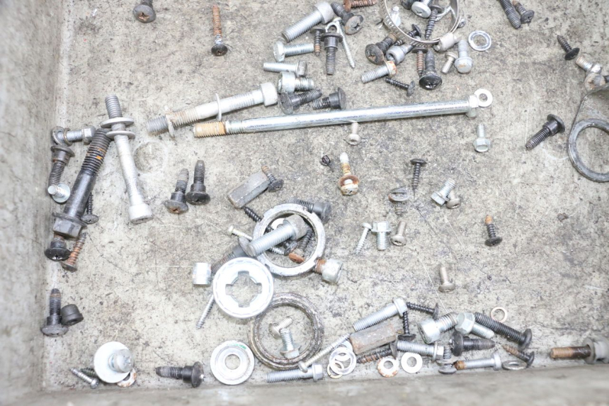 photo de SAC VITI BULLONI PIAGGIO ZIP 4T 50 (2018 - 2020) - Dettaglio del componente