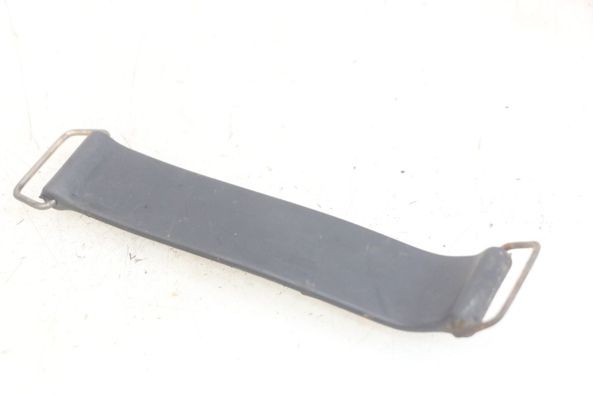 photo de CINGHIA BATTERIA HONDA CBR F SC25 1000 (1989 - 1992) - Dettaglio del componente