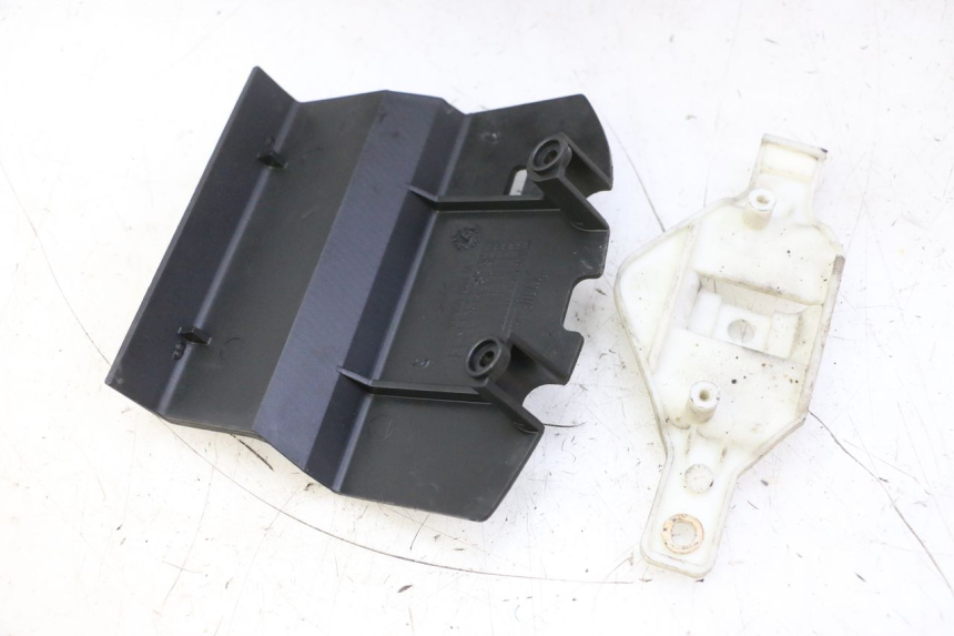 photo de CINGHIA BATTERIA PEUGEOT ELYSTAR 50 (2002 - 2014) - Dettaglio del componente