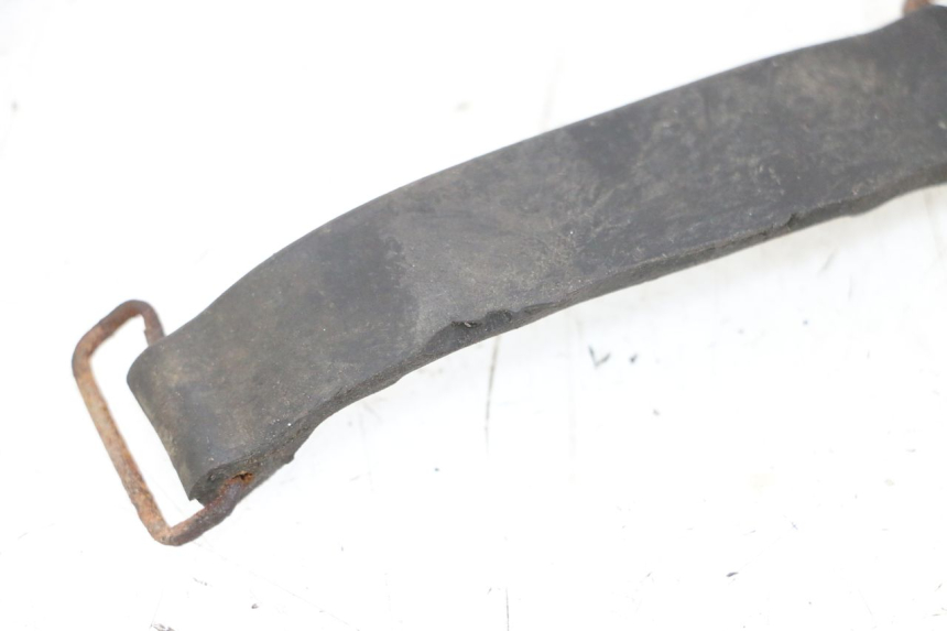 photo de BATTERIA CINGHIA YAMAHA FJ 36Y 1100 (1984 - 1985) - Altra angolazione