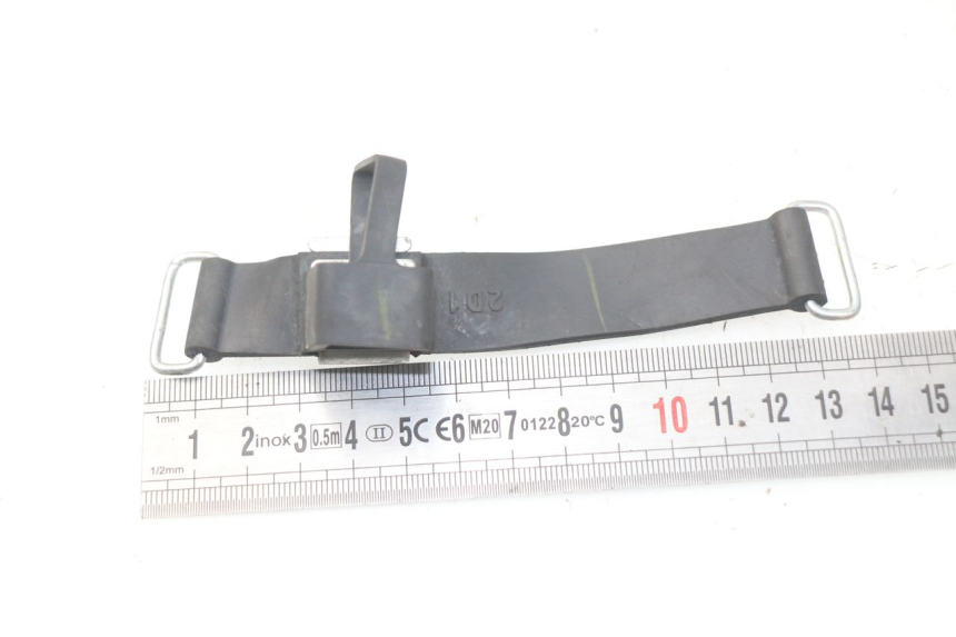 photo de CINGHIA BATTERIA YAMAHA FZ8 800 (2010 - 2016) - Dettaglio del componente