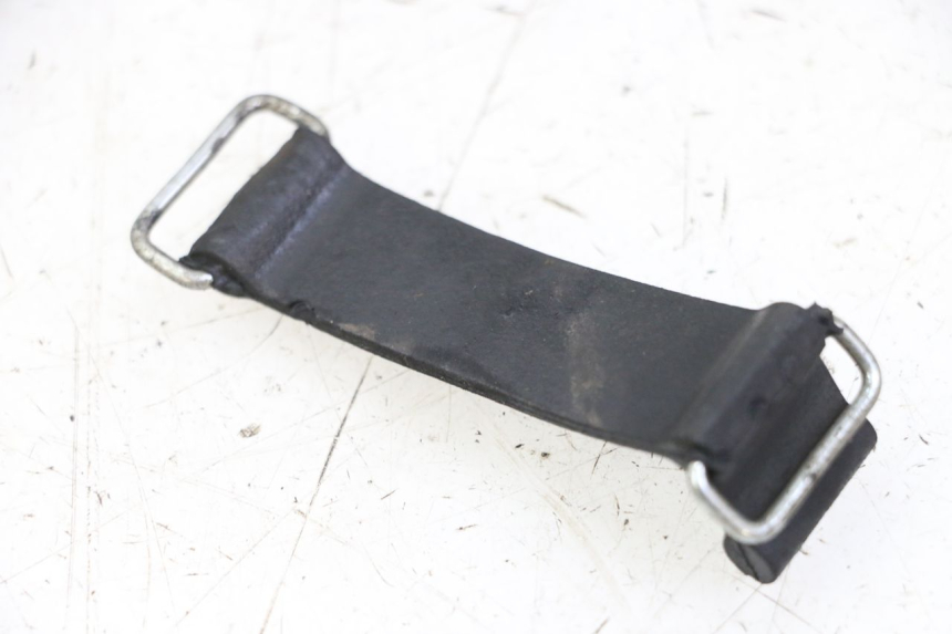 photo de CINGHIA BATTERIA MBK OVETTO ONE 2T 50 (2013 - 2017) - Dettaglio del componente