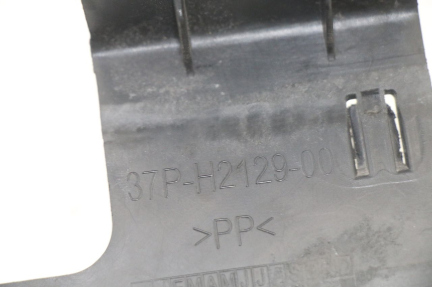 photo de BATTERIA CINGHIA YAMAHA X-MAX XMAX ABS 250 (2010 - 2014) - Primo piano tecnico