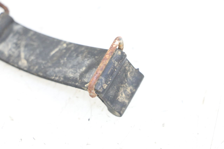 photo de CINGHIA KIT UTENSILI YAMAHA DTLC 125 (1982 - 1987) - Dettaglio del componente