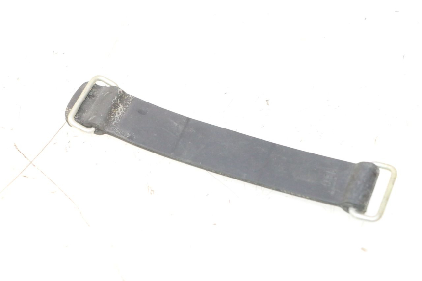 photo de CINGHIA PORTA ATTREZZI YAMAHA FZ8 800 (2010 - 2016) - Dettaglio del componente