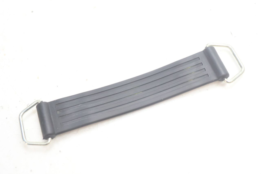 photo de CINGHIA KIT UTENSILI PIAGGIO MP3 HPE 530 (2022 - 2026) - Vista principale