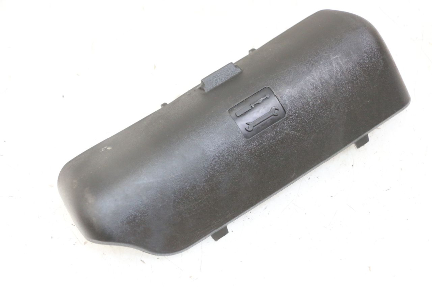 photo de CINGHIA KIT UTENSILI PIAGGIO MP3 LT 300 (2010 - 2016) - Vista principale