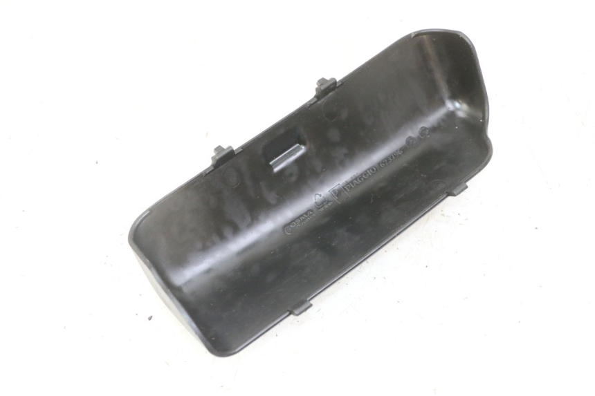 photo de CINGHIA KIT UTENSILI PIAGGIO MP3 LT 300 (2010 - 2016) - Dettaglio del componente