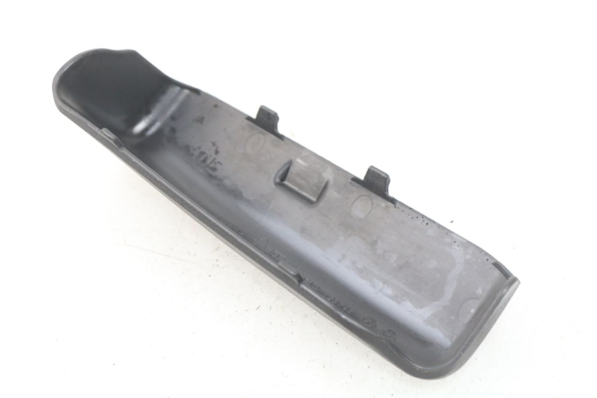 photo de CINGHIA KIT UTENSILI PIAGGIO MP3 125 (2006 - 2014) - Dettaglio del componente