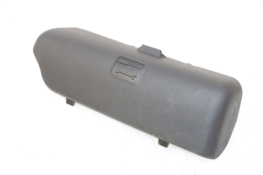 photo de CINGHIA KIT UTENSILI PIAGGIO MP3 RL 250 (2006 - 2010) - Vista principale