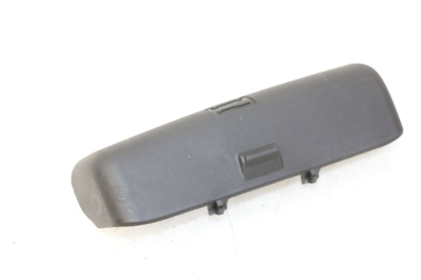 photo de CINGHIA KIT UTENSILI PIAGGIO MP3 RL 250 (2006 - 2010) - Zoom sullo stato d'uso