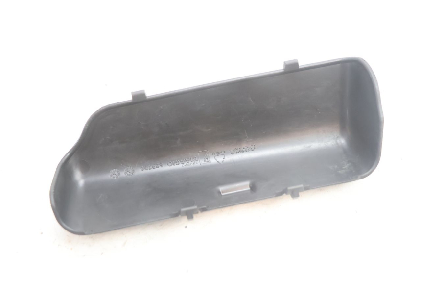 photo de CINGHIA KIT UTENSILI PIAGGIO MP3 500 (2011 - 2015) - Primo piano tecnico