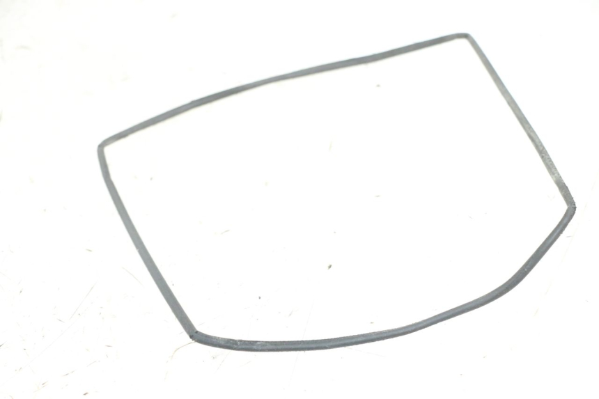 photo de CINGHIA KIT UTENSILI ROYAL ENFIELD HYMALAYAN 410 (2016 - 2023) - Dettaglio del componente