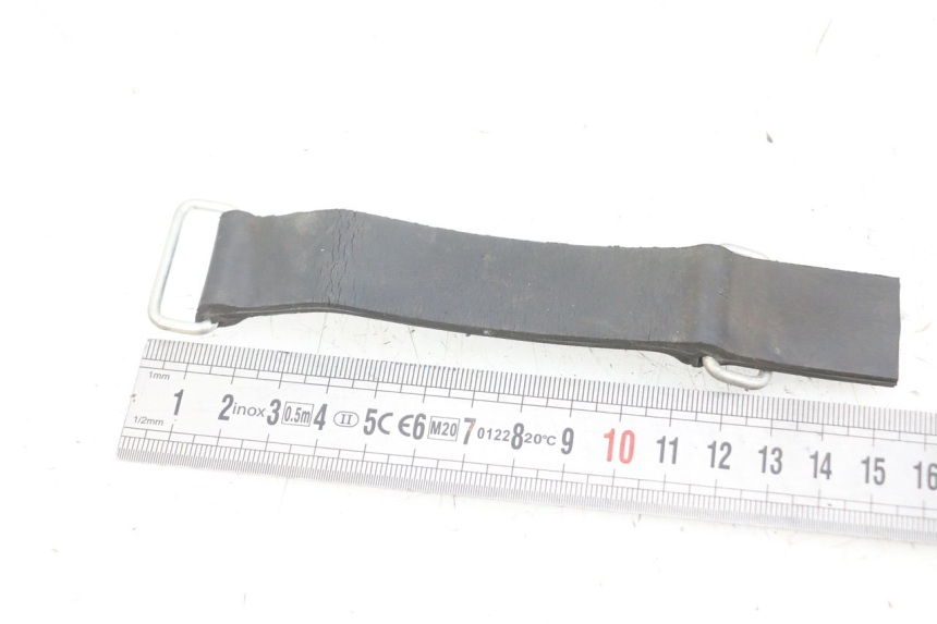 photo de CINGHIA KIT UTENSILI KAWASAKI VERSYS ABS 650 (2015 - 2018) - Dettaglio del componente