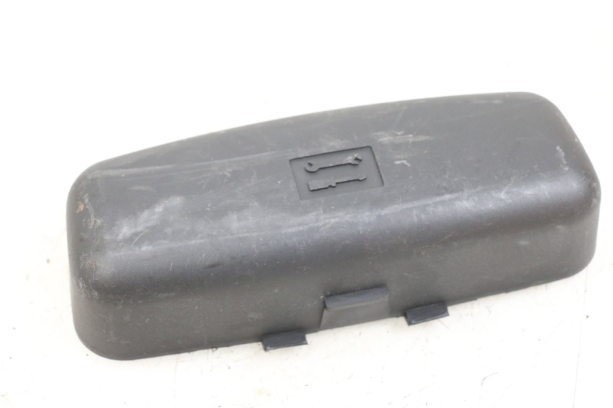 photo de CINGHIA KIT UTENSILI PIAGGIO X8 125 (2004 - 2007) - Zoom sullo stato d'uso