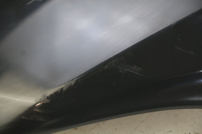 photo de PARABREZZA KYMCO AGILITY 16+ 4T 50 (2018 - 2023) - Zoom sullo stato d'uso