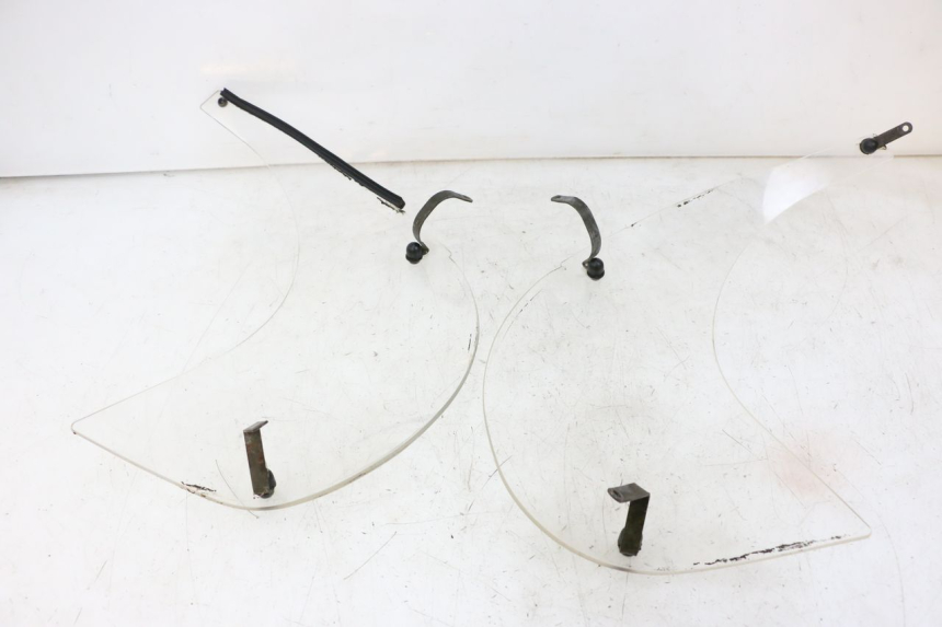 photo de CUPOLINO BMW C1 125 (2000 - 2003) - Dettagli dei punti di fissaggio