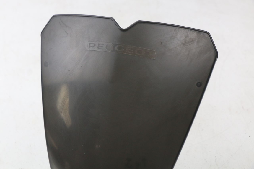 photo de PARABREZZA PEUGEOT KISBEE 2T 50 (2010 - 2017) - Dettaglio del componente