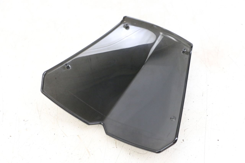 photo de PARABREZZA PEUGEOT KISBEE 2T 50 (2018 - 2022) - Primo piano tecnico