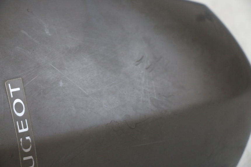 photo de PARABREZZA PEUGEOT KISBEE 4T 50 (2010 - 2017) - Dettaglio del componente