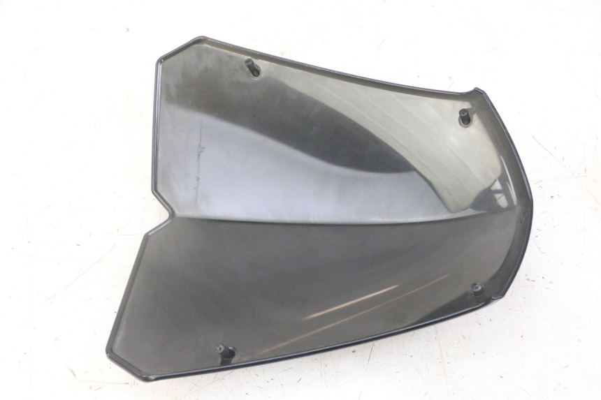 photo de PARABREZZA PEUGEOT KISBEE 4T 50 (2018 - 2022) - Altra angolazione