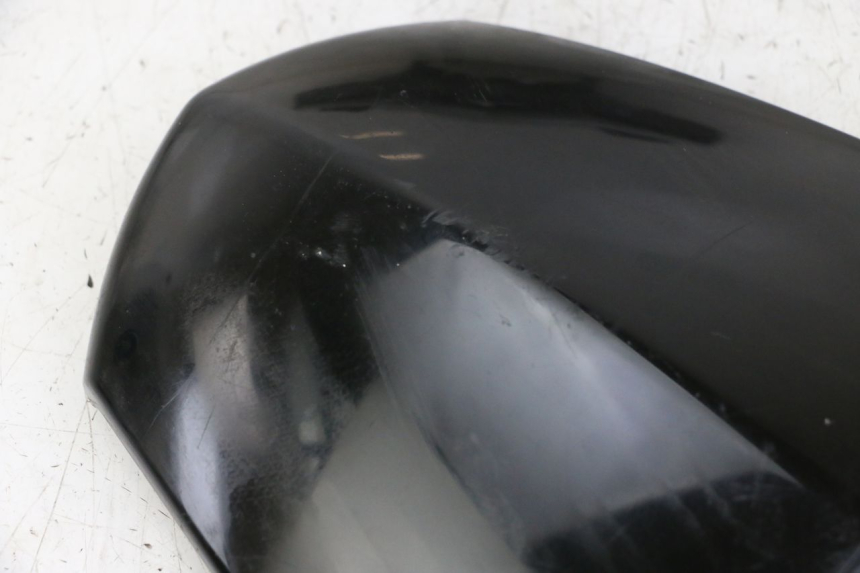 photo de PARABREZZA PEUGEOT KISBEE 2T 50 (2010 - 2017) - Stato della superficie e materiale