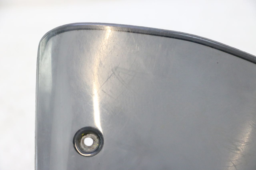 photo de CUPOLINO PIAGGIO TYPHOON 50 (2000 - 2009) - Dettagli dei punti di fissaggio