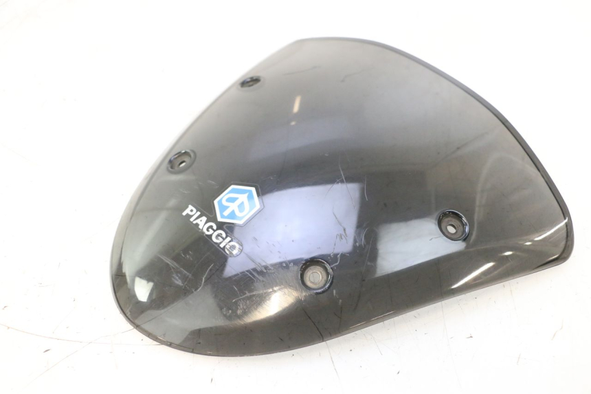 photo de CUPOLINO PIAGGIO TYPHOON 50 (2000 - 2009) - Dettagli dei punti di fissaggio