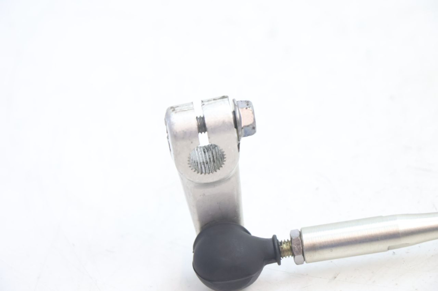 photo de LEVA CAMBIO YAMAHA FJR 1300 (2001 - 2005) - Zoom sullo stato d'uso