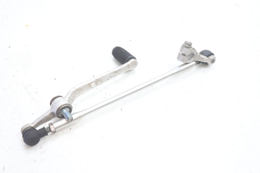 photo de LEVA CAMBIO YAMAHA YZF R6 600 (2008 - 2009) - Primo piano tecnico