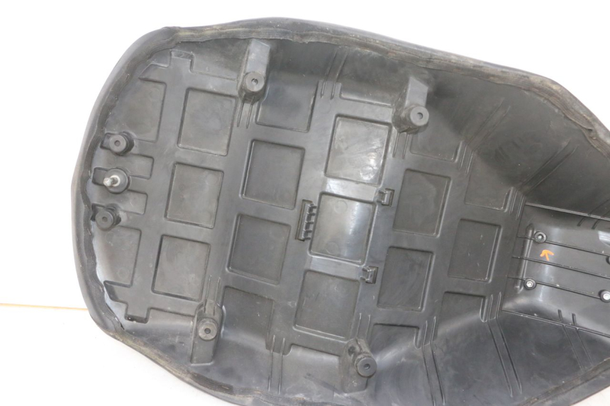 photo de SELLA ADIVA AD3 300 (2014 - 2020) - Stato della superficie e materiale