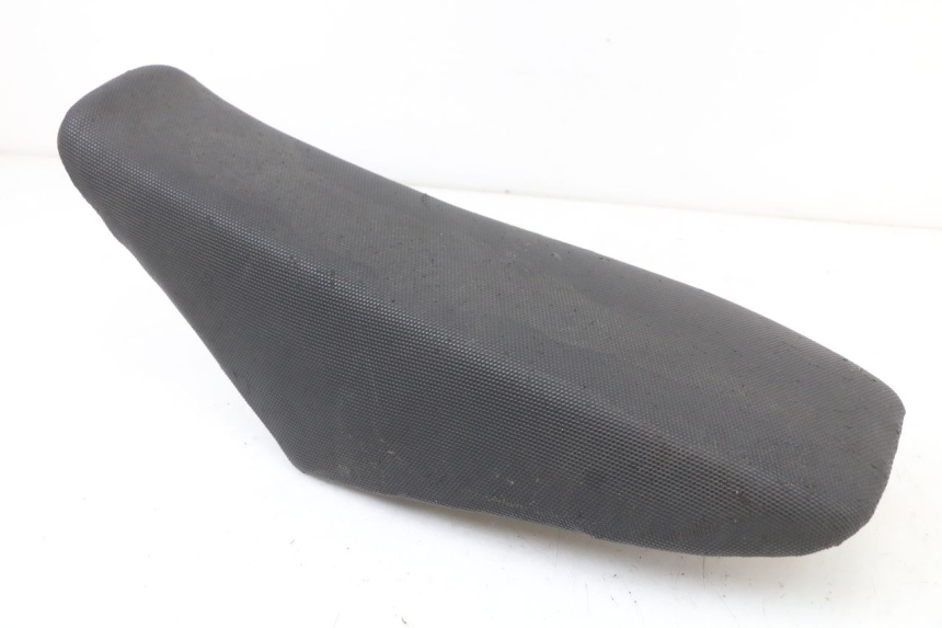 photo de SELLA ORION AGB37 CRF1 DIRT BIKE 140 - Zoom sullo stato d'uso