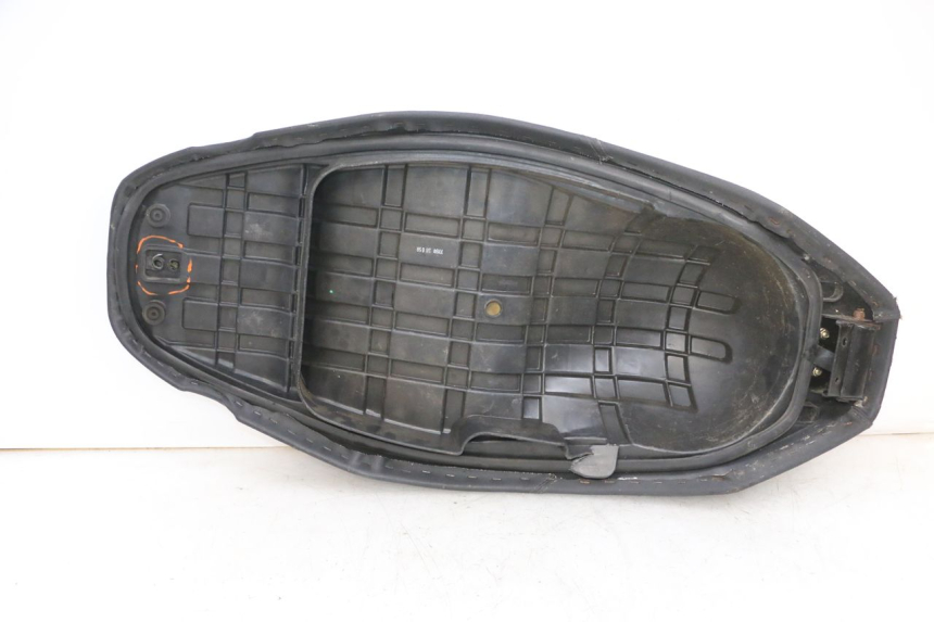 photo de SELLE KYMCO AGILITY 16+ 4T 50 (2018 - 2023) - Focus sulla struttura