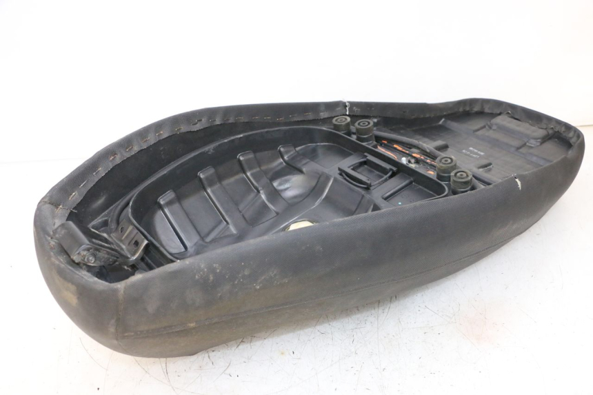 photo de SELLE KYMCO AGILITY 4T 50 (2018 - 2022) - Altra vista dell'articolo