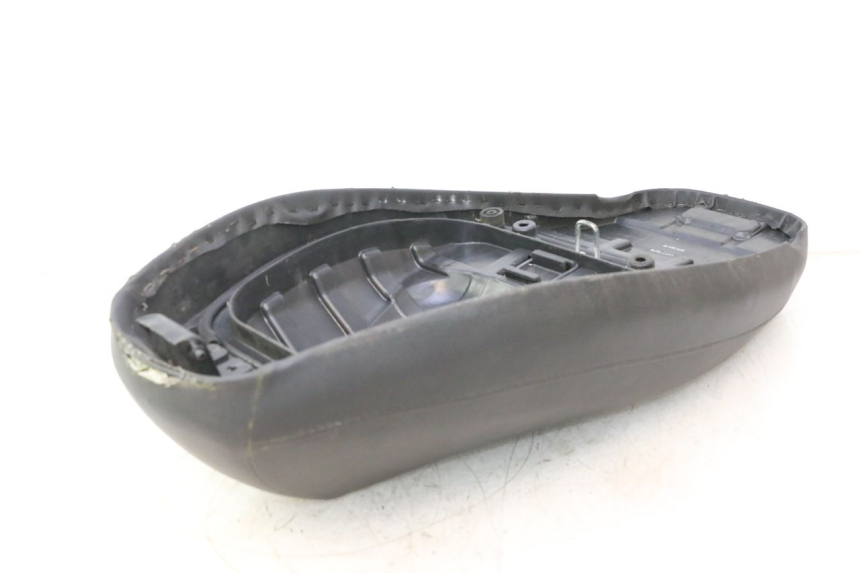 photo de SELLE KYMCO AGILITY 4T 50 (2018 - 2022) - Zoom sui componenti