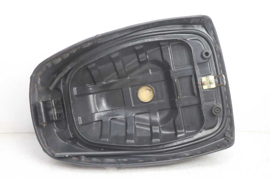 photo de SELLE KYMCO AGILITY 4T 50 (2005 - 2018) - Vista d'insieme del prodotto