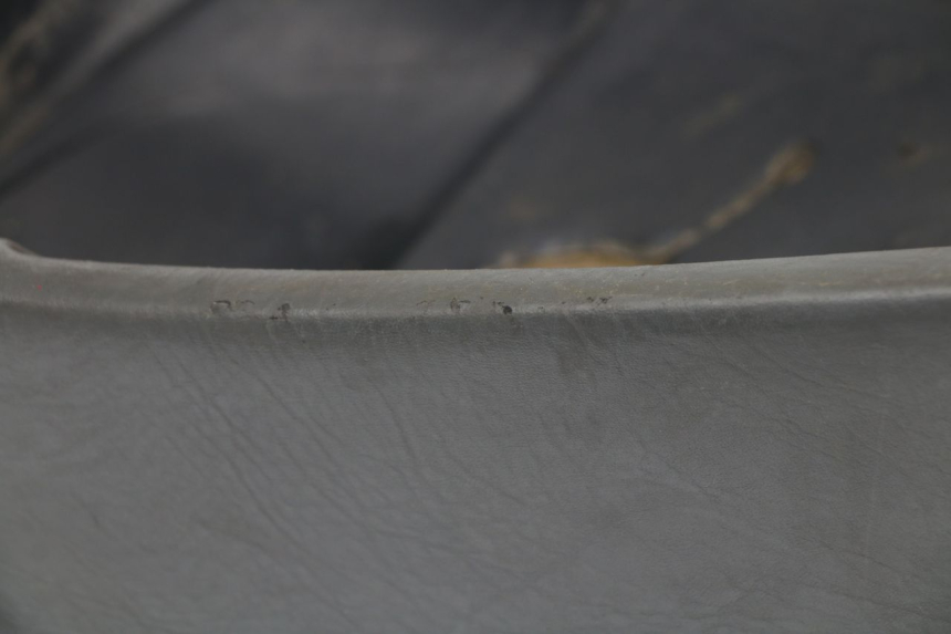 photo de SELLA APRILIA AMICO 50 (1992 - 1995) - Zoom sullo stato d'uso