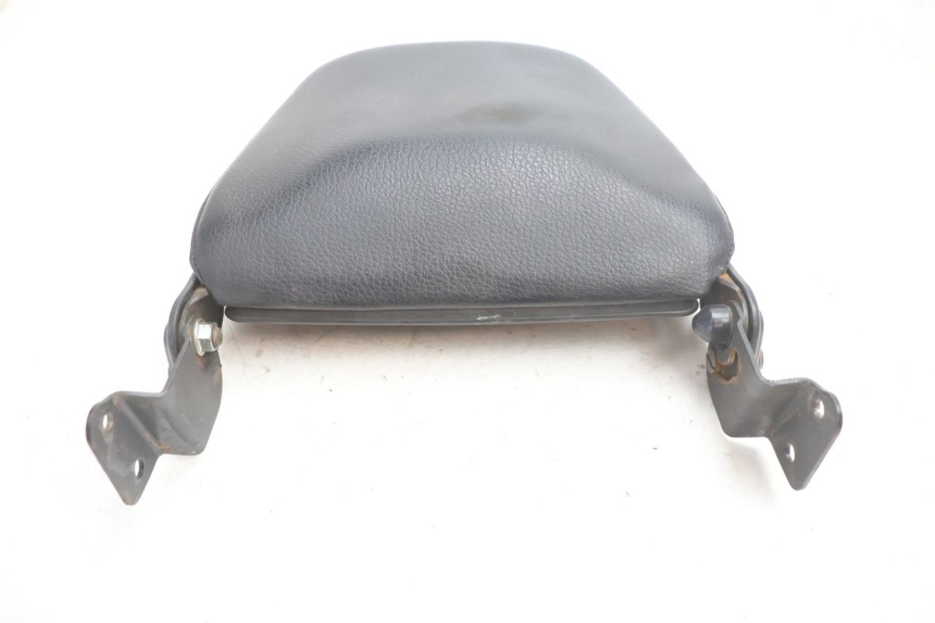 photo de SELLE POSTERIORE KYMCO AGILITY 4T 50 (2005 - 2018) - Dettagli dei punti di fissaggio