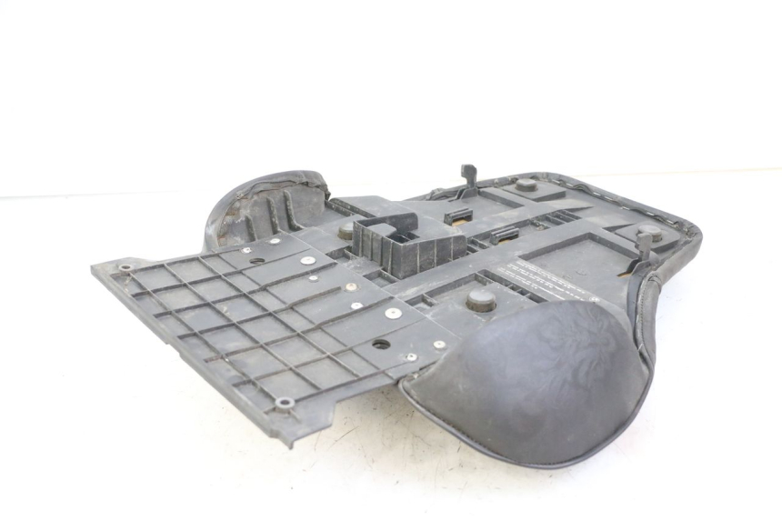 photo de SELLA POSTERIORE BMW C1 125 (2000 - 2003) - Dettagli dei punti di fissaggio