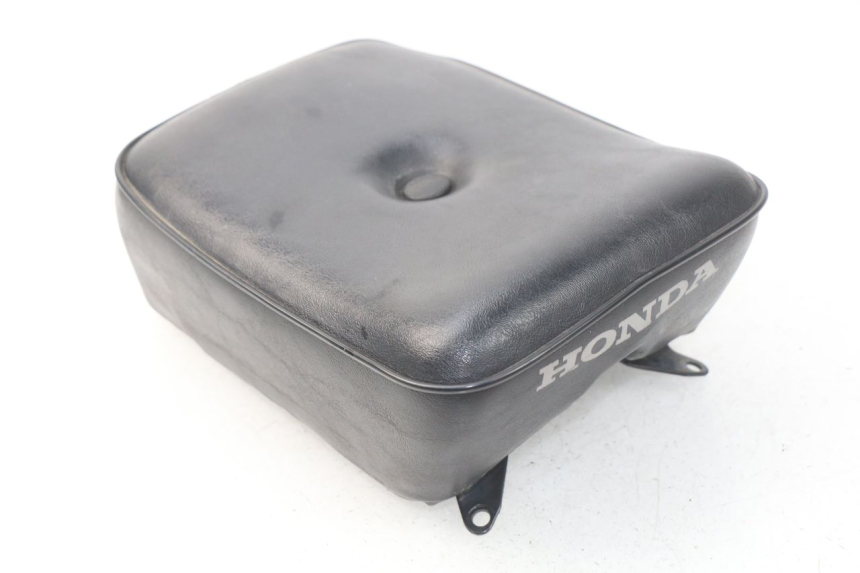 photo de SELLE POSTERIORE HONDA CA REBEL 125 (1995 - 2001) - Stato della superficie e materiale