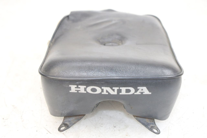 photo de SELLE POSTERIORE HONDA CA REBEL 125 (1995 - 2001) - Altra angolazione