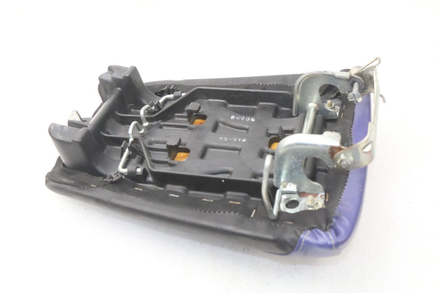 photo de SELLA POSTERIORE HONDA CBR 919 RR FIREBLADE 900 (1998 - 1999) - Stato della superficie e materiale