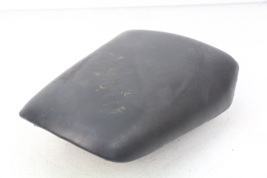 photo de SELLA POSTERIORE HONDA CBR R 125 (2003 - 2006) - Primo piano tecnico
